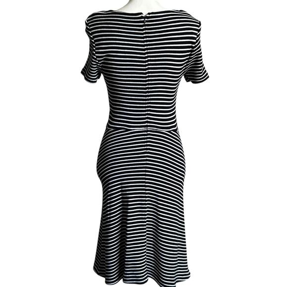 MADEWELL Gallerist Anywhere Black White Stripe Short Sleeve Fit Flare Dress-Sz M - Picture 4 of 8